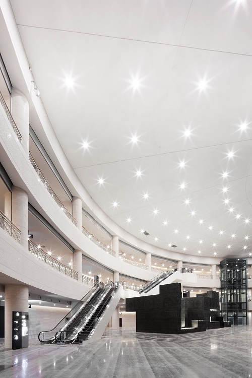 NAN-Foyer-03.jpg